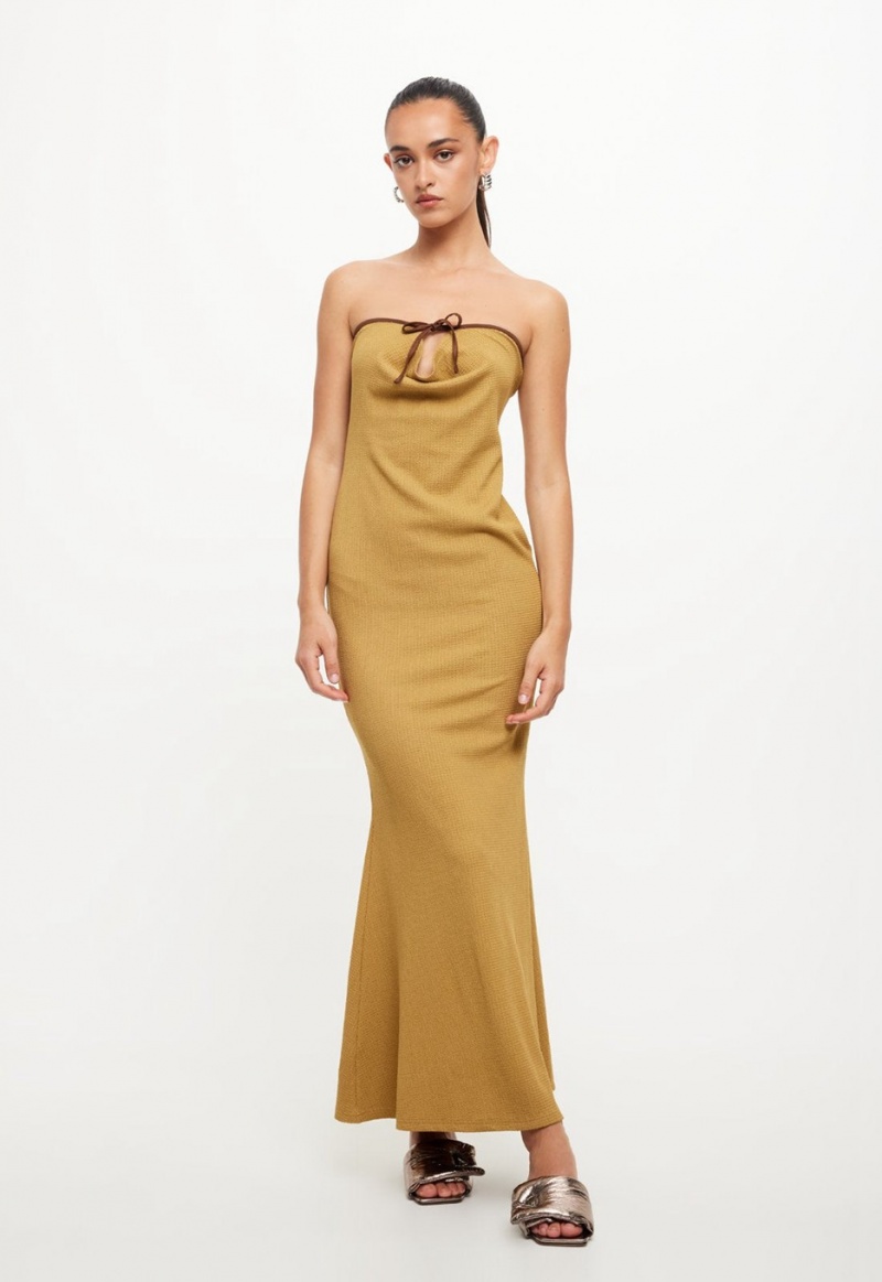 Gold Lioness Illuminating Maxi Dress | Ireland-VPRBZ2867